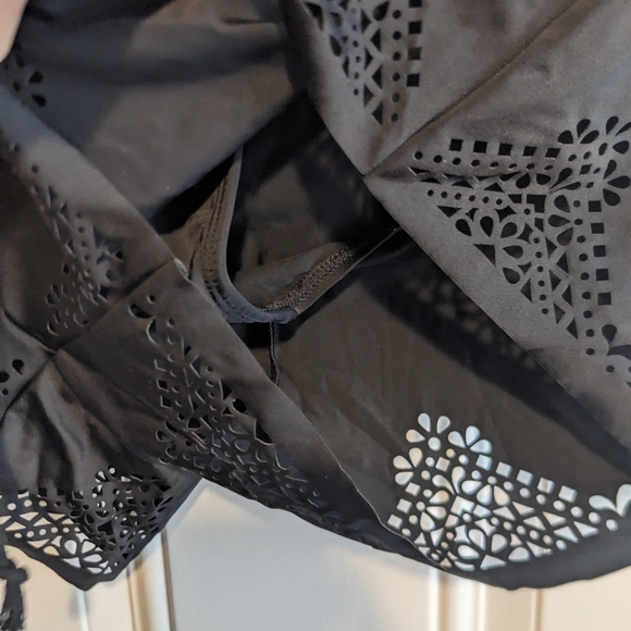 Bathing suit shorts - Picture 4 of 4